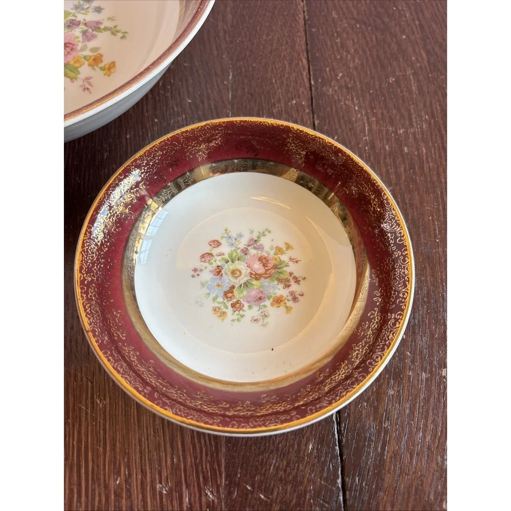 2 Vintage Aristocrat Maroon by Salem‎ China Co 23 Karat Gold 9